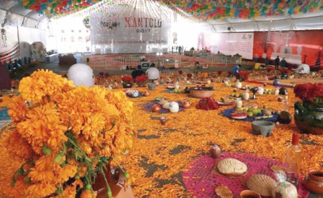 According to official information, the cost of the altar was over 500 thousand MXN - File photo/EL UNIVERSAL