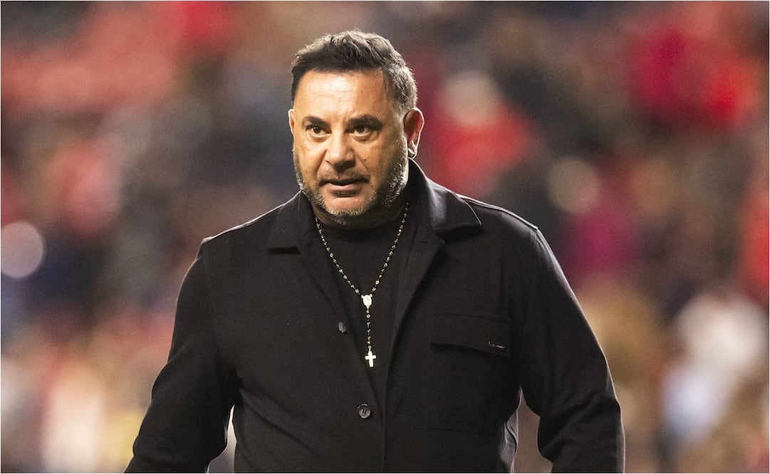 Antonio Mohamed durante un encuentro ante los Xolos en Tijuana. FOTO: IMAGO7