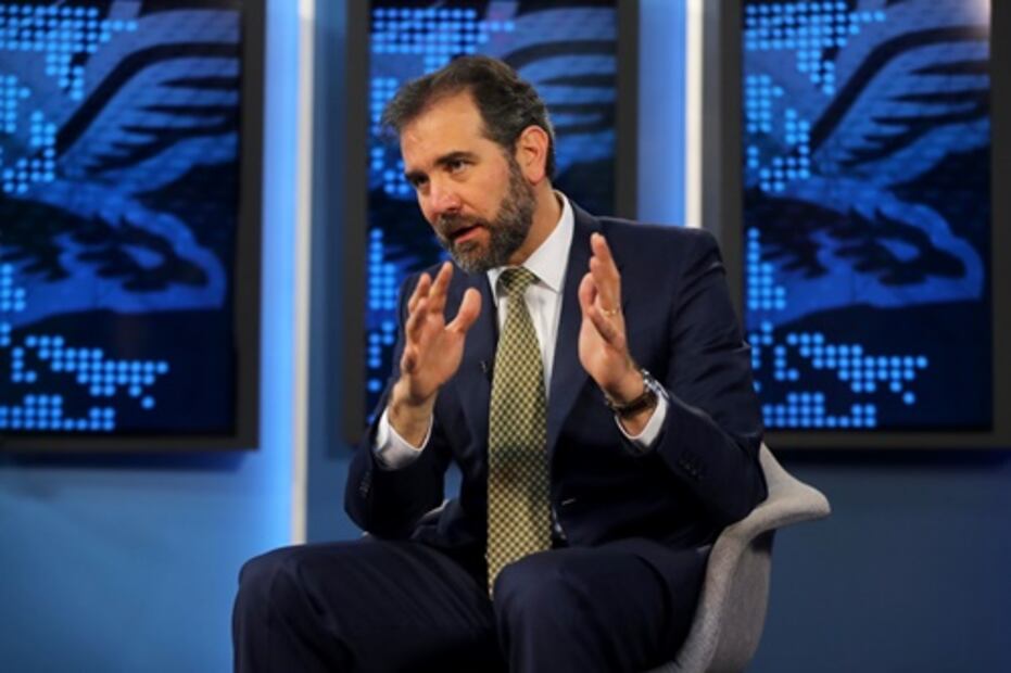 “Poder sin control deja de ser democrático”: Lorenzo Córdova