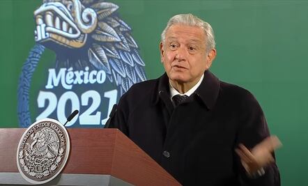 Clase media llega molesta a vacunación ni las gracias da, en cambio la gente humilde da bendiciones: AMLO