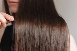 Cómo oscurecer el cabello de manera natural