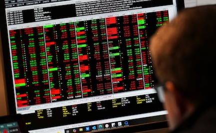 Wall Street abre disperso en primer día de nuevos aranceles de Trump; China réplica políticas comerciales contra EU