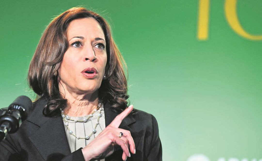 “Ya basta”, dijo ayer la vicepresidenta de EU, Kamala Harris, y pidió “actuar” para el control de armas. Foto: Nicholas Kamm/AFP