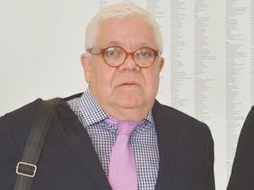 Enrique Márquez, el hombre que siempre acompañó la política cultural de Ebrard