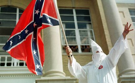 "Te voy a quemar viva", dice líder del KKK a periodista afrodescendiente