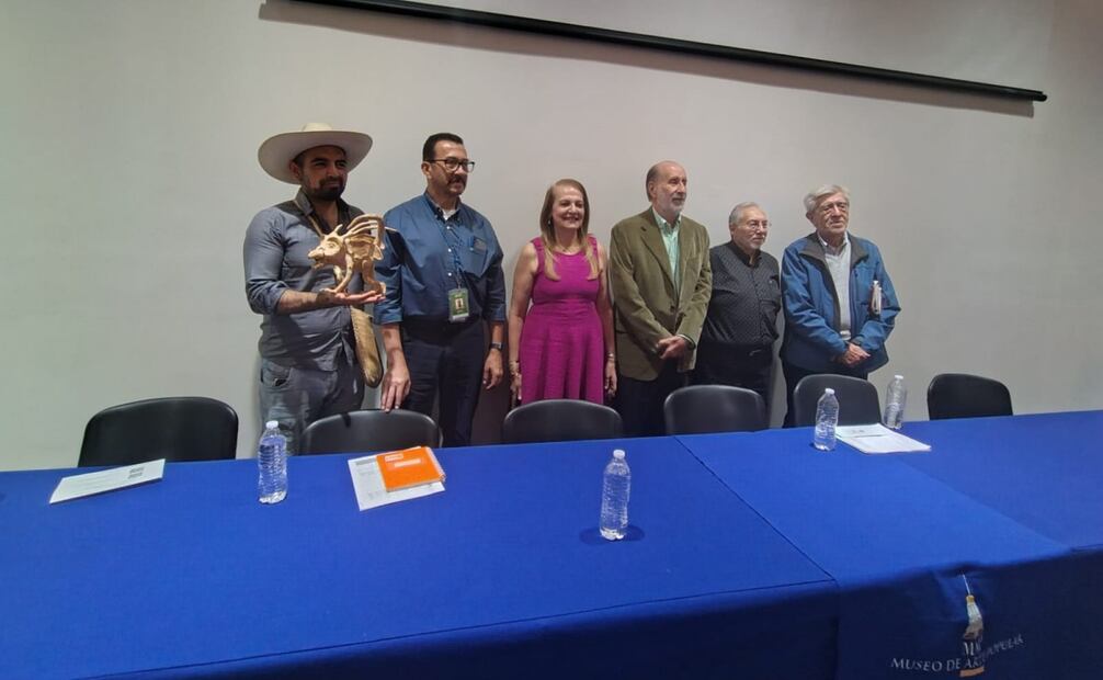 Durante una rueda de prensa en el Museo de Arte Popular (MAP), ubicado en la alcaldía Cuauhtémoc, Walther Boelsterly, director general del recinto, informó que el desfile contará con la participación de más de 200 piezas monumentales.
Foto: Arantxa Meave