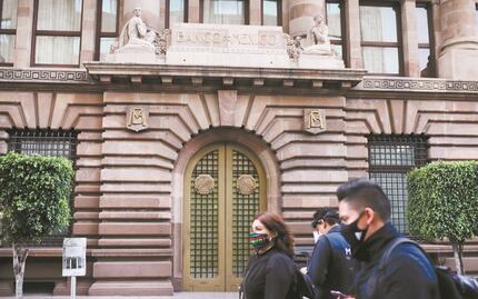 Reservas internacionales llegan a los 202 mil 303 mdd; se acercan a su máximo histórico