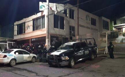 Del Mazo reprueba desalojo de feministas a cargo de la Fiscalía del Edomex