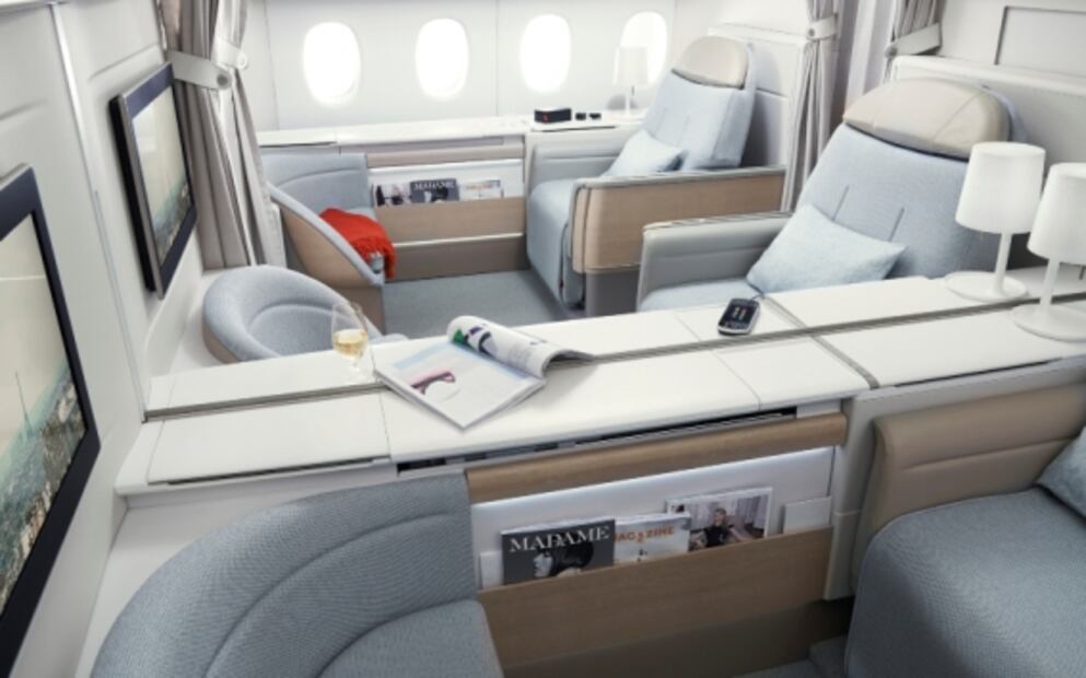 Tu depa en el aire: esto cuesta viajar en las cabinas de avión más lujosas  