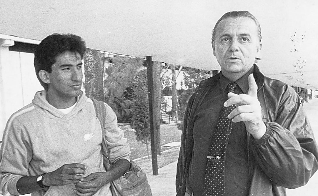 Jerzy Hausleber (der.) llegó a México para los Olímpicos de 1968 y creó una gran escuela de caminata. Foto: de ARCHIVO. EL UNIVERSAL