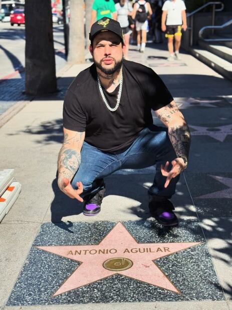 Emiliano Aguilar, orgulloso de ser nieto de Antonio Aguilar,