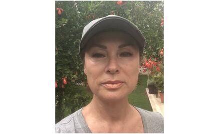 Leticia Calderón se aísla en casa y baila en bikini 