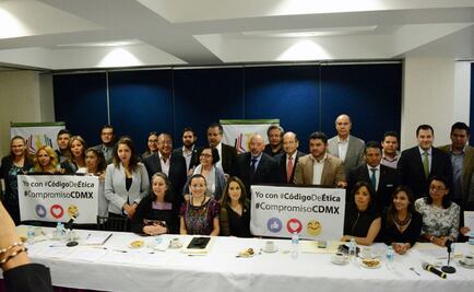 Firman aspirantes agenda común para Constituyente