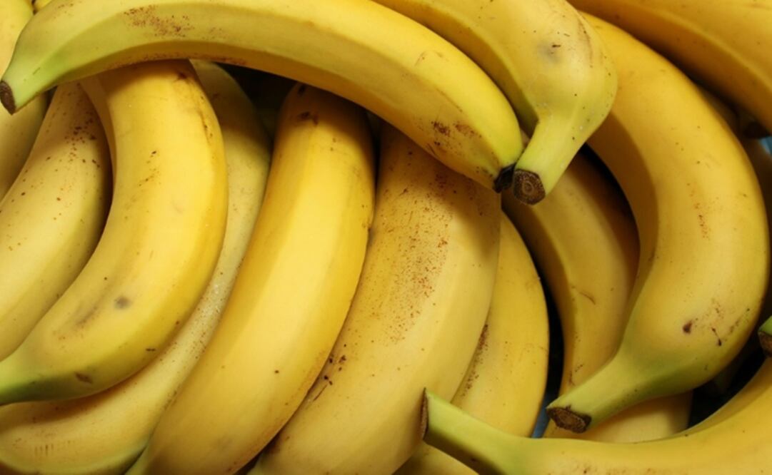 Bananas are one of the most popular fruits - Photo: File photo/EL UNIVERSAL