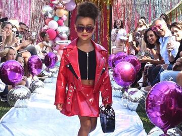 North West debuta como modelo y Kim Kardashian se siente muy orgullosa