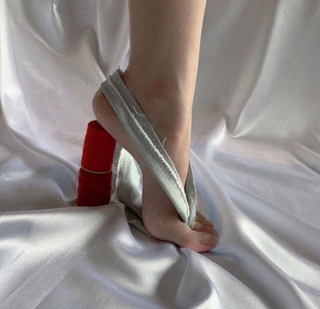 Jacquemus lanza reto en redes sociales y se vuelve viral 