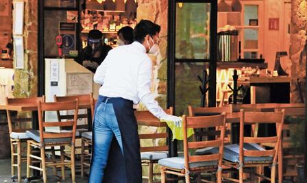 Tras pasar a semáforo amarillo, Edomex anuncia que no modifica aforos en espacios públicos