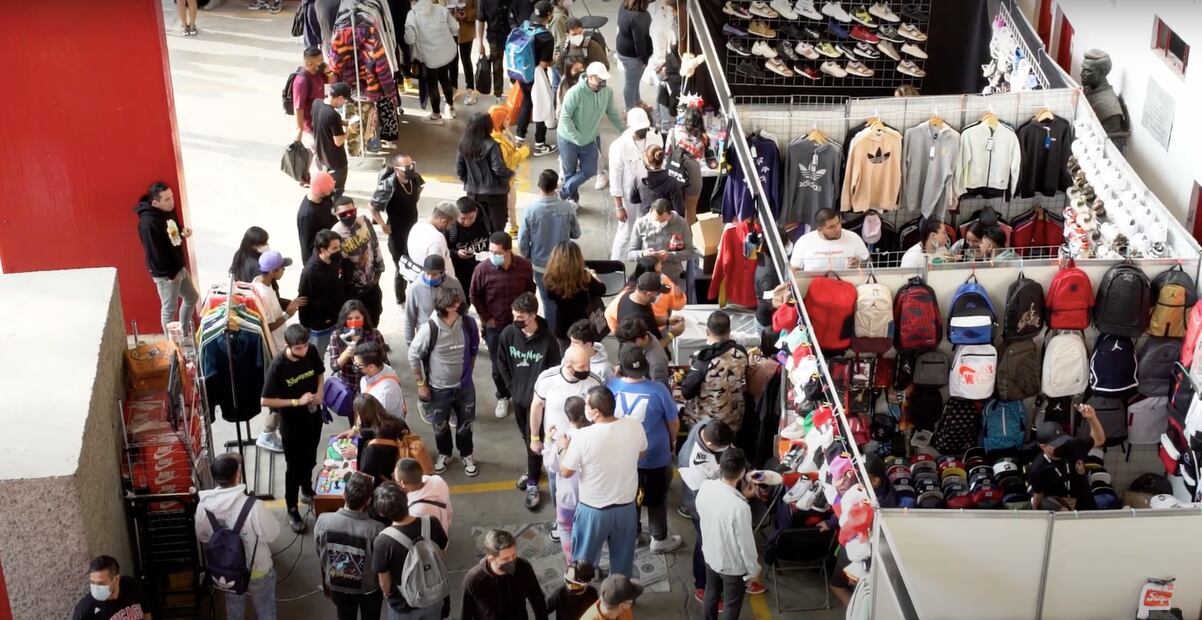 El Frontón Bucareli se transforma en un espacio festivo lleno de estilo y cultura urbana.
Foto: Cortesía