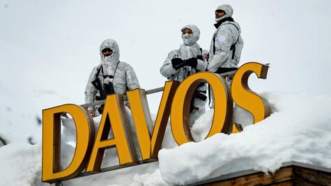 ¿Qué es el polémico Foro Económico Mundial de Davos al que asiste la "élite global"?