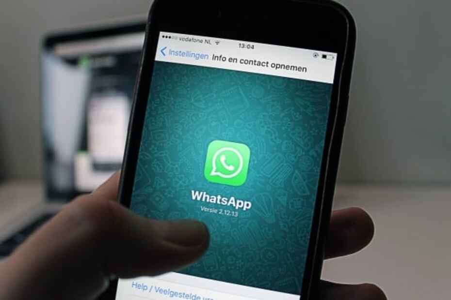 Cómo activar la cámara secreta de WhatsApp