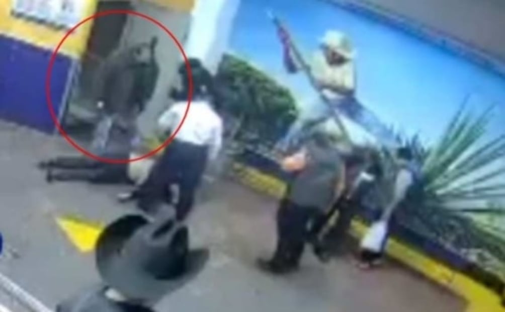 Cae "El Serch" jefe de seguridad de La Polar; lo ligan con muerte de comensal