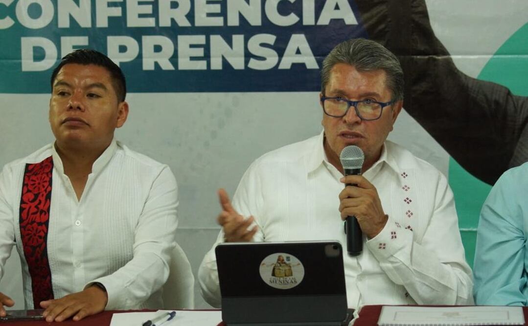 El senador de Morena asistió al “Foro sobre la visión del país” en Oaxaca. Foto: Edwin Hernández / EL UNIVERSAL