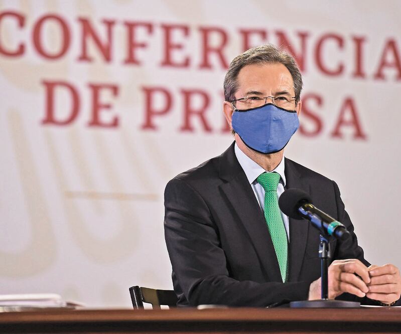 Esteban Moctezuma, en Palacio Nacional. ARCHIVO EL UNIVERSAL