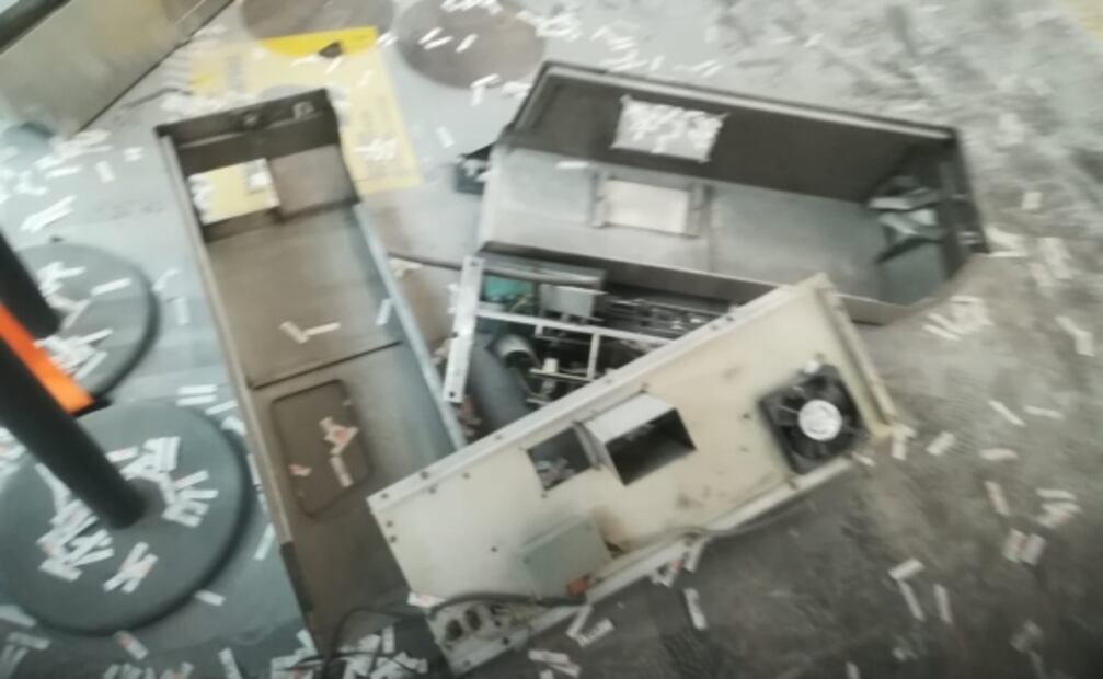 Causan destrozos en estación Cuatro Caminos