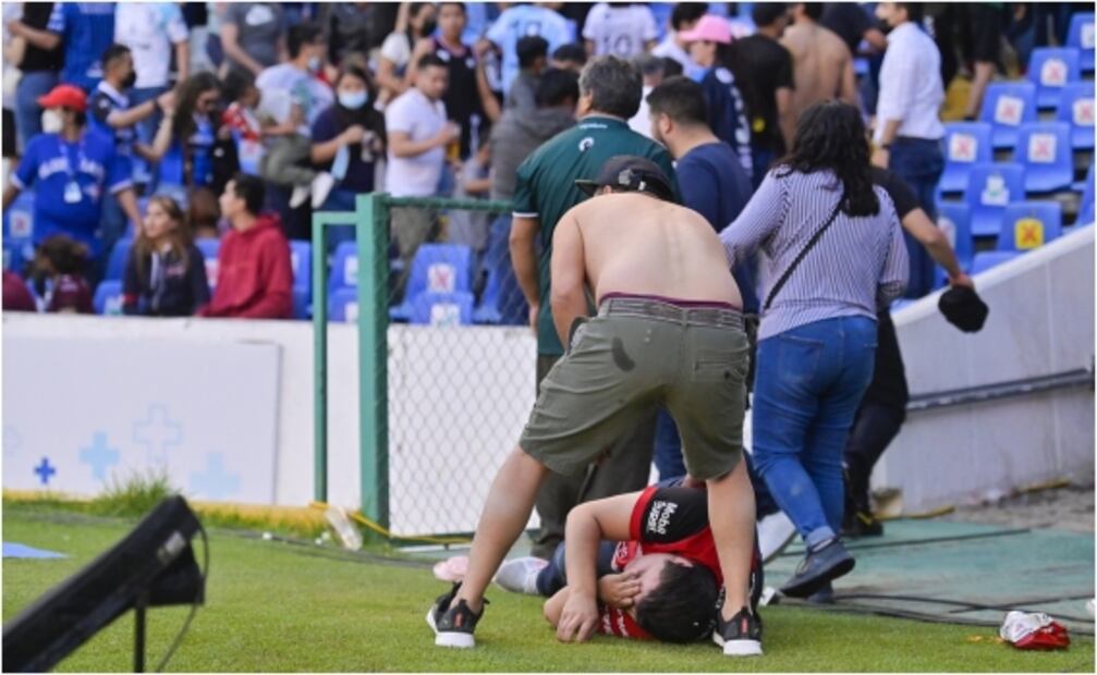 Galería: Así se vivió la invasión de las barras de Querétaro y Atlas