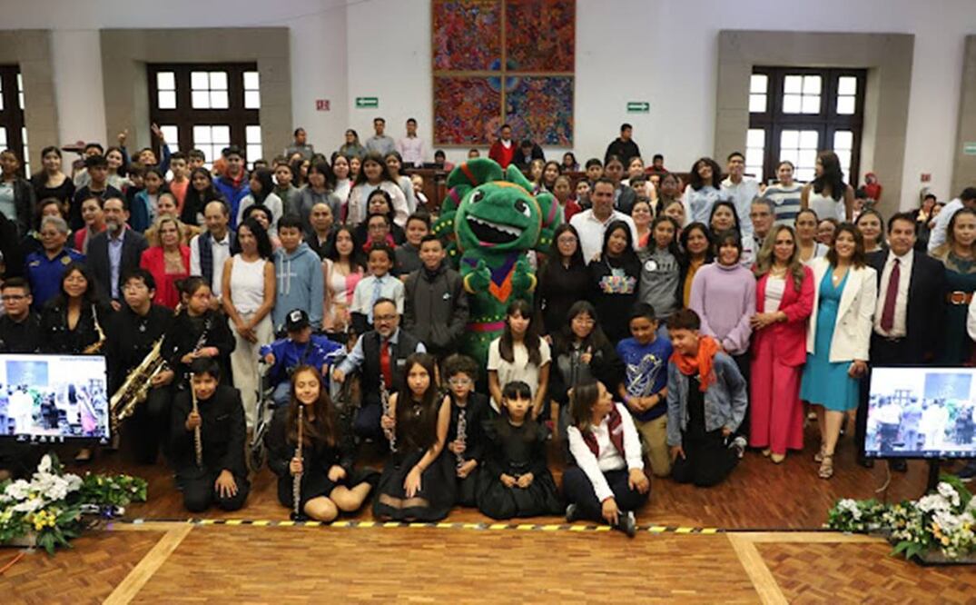 El Sistema DIF Hidalgo se coloca en tercer lugar en la Encuesta Nacional  “¿Me  Escuchas? 2024”. Foto: Especial