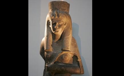 La razón por la que las esculturas egipcias tienen la nariz rota 