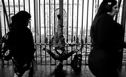 86 fotógrafas que captan las calles exponen su obra