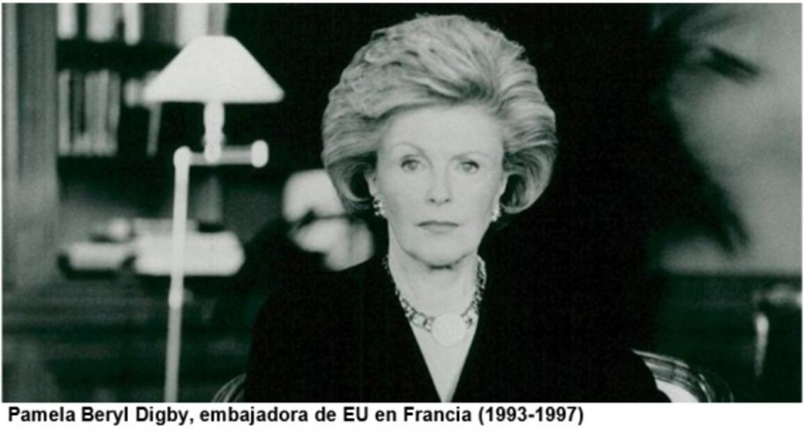 Jarra con botellas de Sir Winston S. Churchil