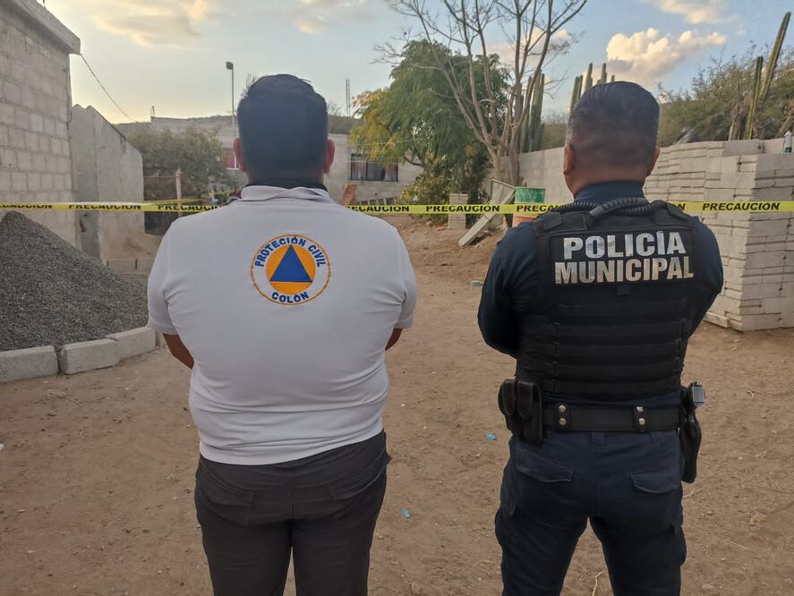 Elementos de la Policía Municipal de Colón y cuerpos de emergencia localizaron un cilindro con gas cloro, el cual fue sustraído de una de las instalaciones de la Comisión Estatal de Aguas de Querétaro. (Foto: especial)
