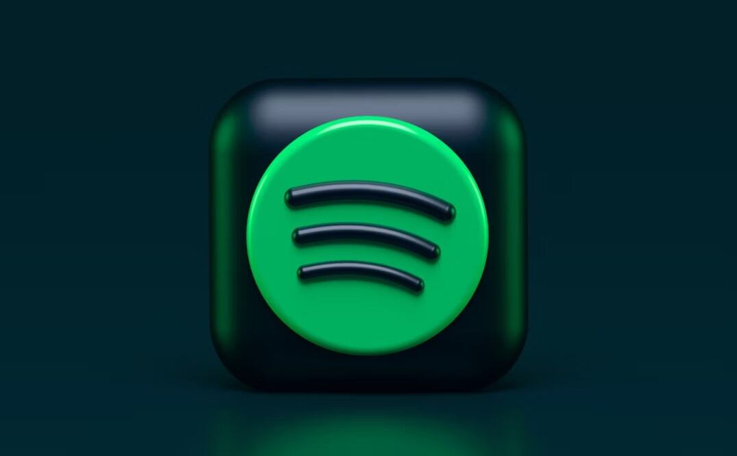 Además, Spotify destinará más dinero a combatir los casos en los que se sube contenido de forma fraudulenta a través del perfil de otro artista en los servicios de "streaming", ya sea música generada por IA o no. Imagen: Unsplash