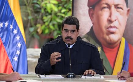 Maduro califica de "golpista" declaratoria del Congreso
