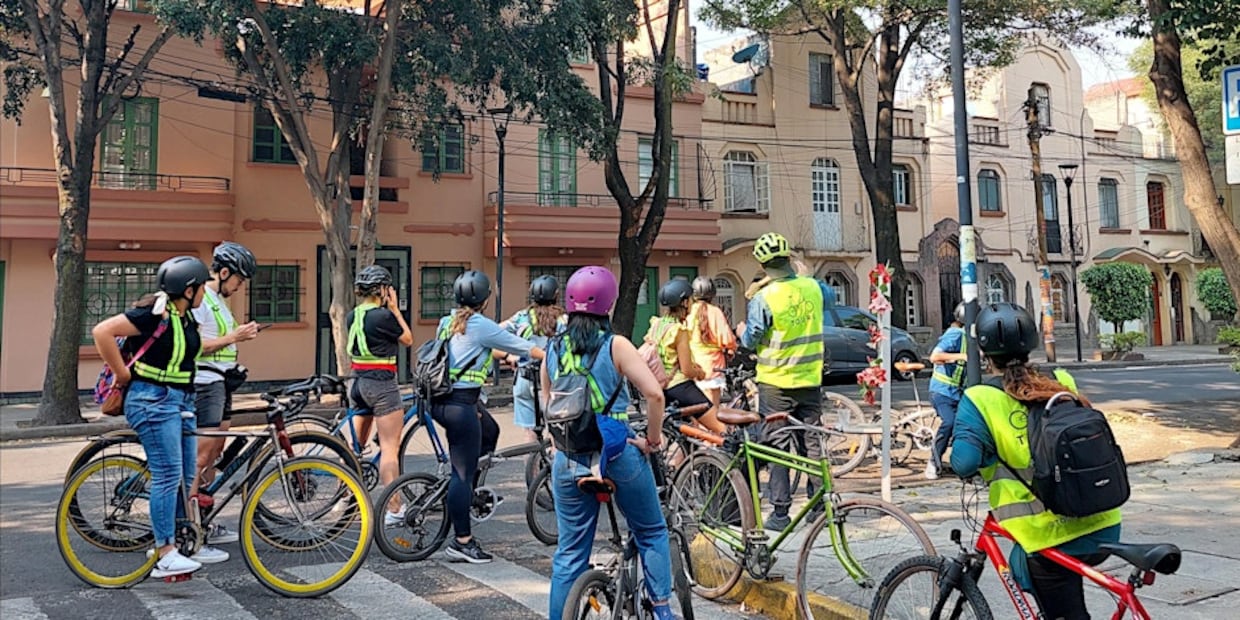 Recibe octubre de la mejor manera con tu bicicleta y uno de estos tours por la CDMX. Foto: Eventbrite