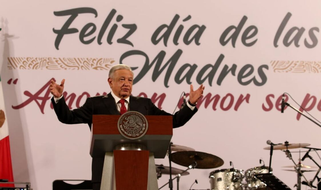 El presidente López Obrador mandó de manera muy especial una felicitación a las mamás que viven en las comunidades indígenas