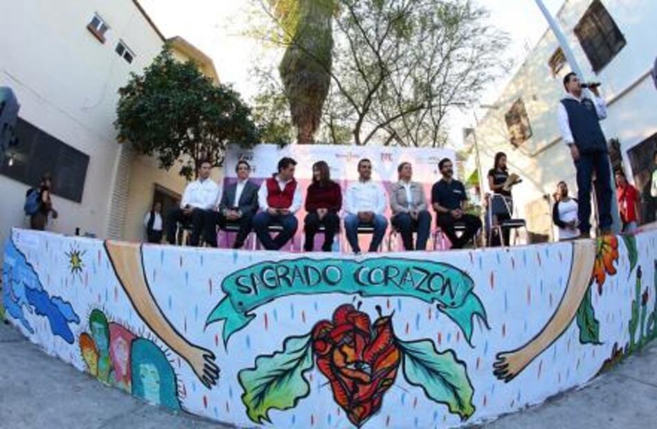 Con murales, buscan abatir la violencia en Monterrey