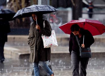 Jalisco y Colima en alerta por  "Priscilla"