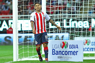 'Chofis' López no logra acuerdo con Chivas