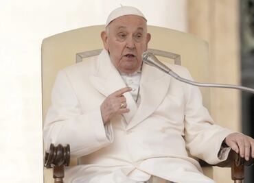 El Papa no piensa renunciar, aún tiene “muchos proyectos por realizar”, dice en autobiografía