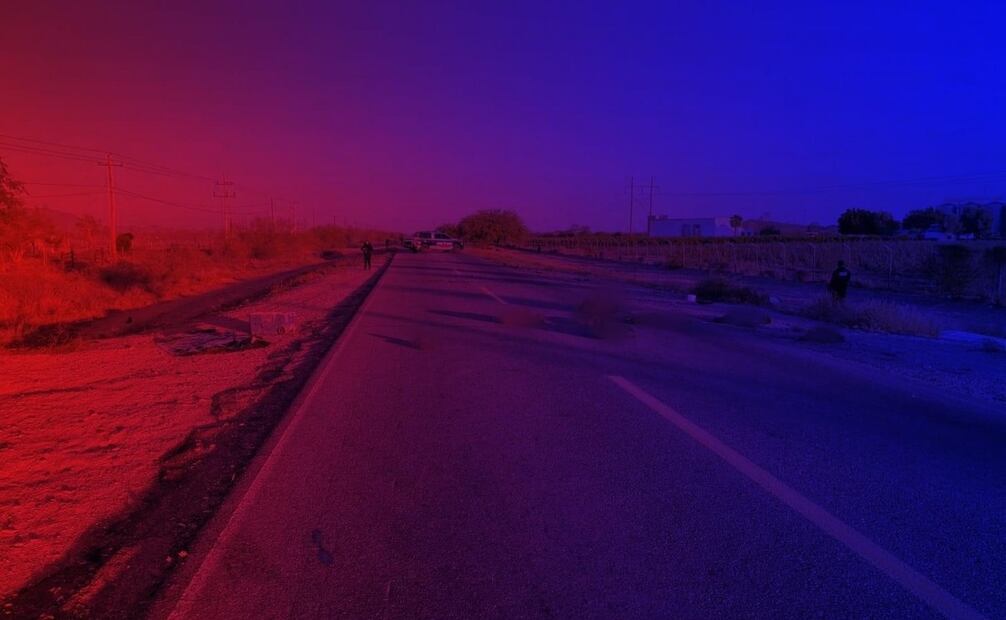 El levantamiento de los restos mortales y la recopilación de pruebas periciales, provocó el cierre temporal de la ruta. Foto: especial