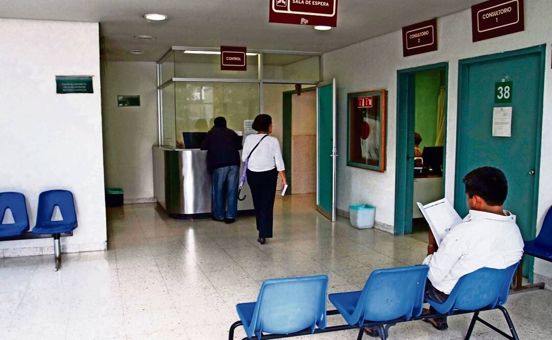 Entre los servicios que se han encarecido figuran la hospitalización general, con 5.3%; la atención médica, 5.1%, y las consultas, 5%. Foto: Archivo / EL UNIVERSAL