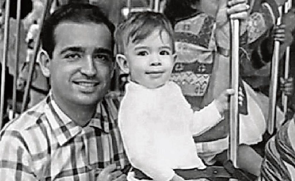 Hijo de cubanos; su padre Antonio Gustavo huyó de Cuba y pidió asilo en México, donde él nació. Fotos: Graciela y Toño Mauri, y Archivo / EL UNIVERSAL