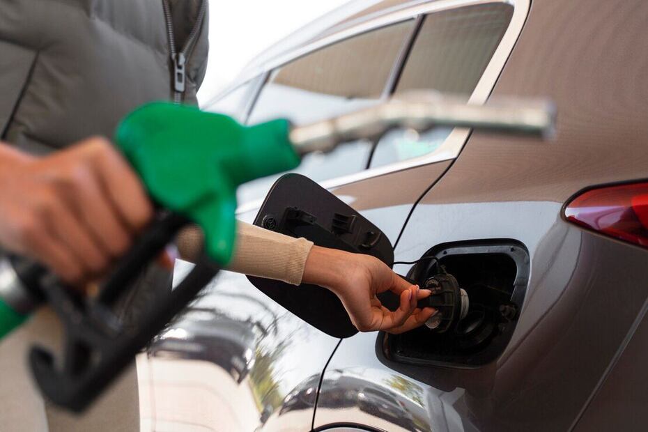 Reconoce las señales de que le pusieron gasolina adulterada a tu auto. Foto: Freepik