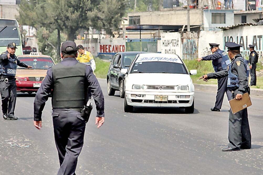 Para acabar con la inseguridad, la delegación se ha coordinado con la SSPDF y la PGJDF para aplicar operativos diversos en las zonas más conflictivas (ARCHIVO EL UNIVERSAL)