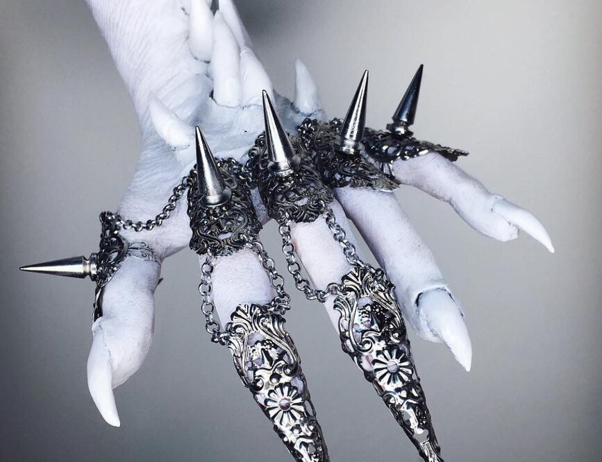 Conoce a la artista de efectos especiales que lleva la caracterización hasta tus manos Foto: Instagram