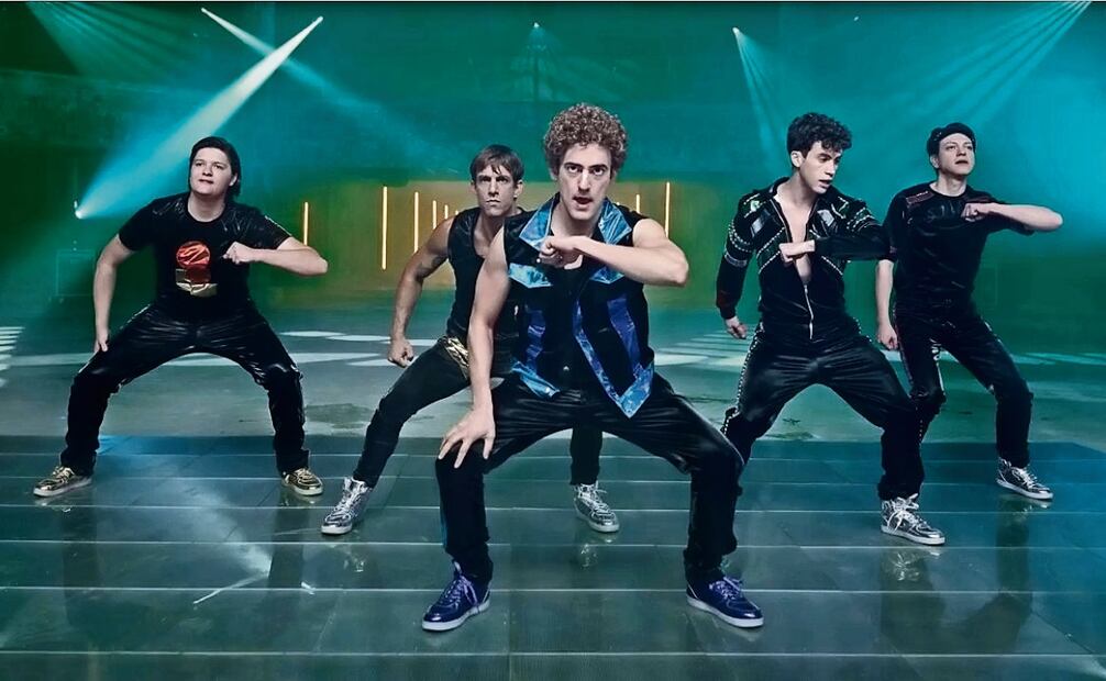 Technoboys, película protagonizada por Luis Gerardo Méndez es, junto con Nadie nos va a extrañar, se ubican en la década de los años 90. (04/02/2025) Foto: Netflix