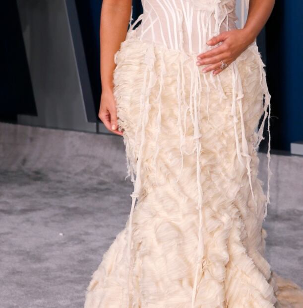 Kim Kardashian usó vestido vintage de Alexander McQueen para el after party de los Oscar